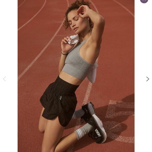 FREE PEOPLE MOVEMENT THE WAY HOME SHORTS‎ IN BLACK - Picture 1 of 5